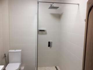 Гостевой дом Lustforlive Одесса Номер Делюкс (для 2 взрослых и 1 ребенка)-11